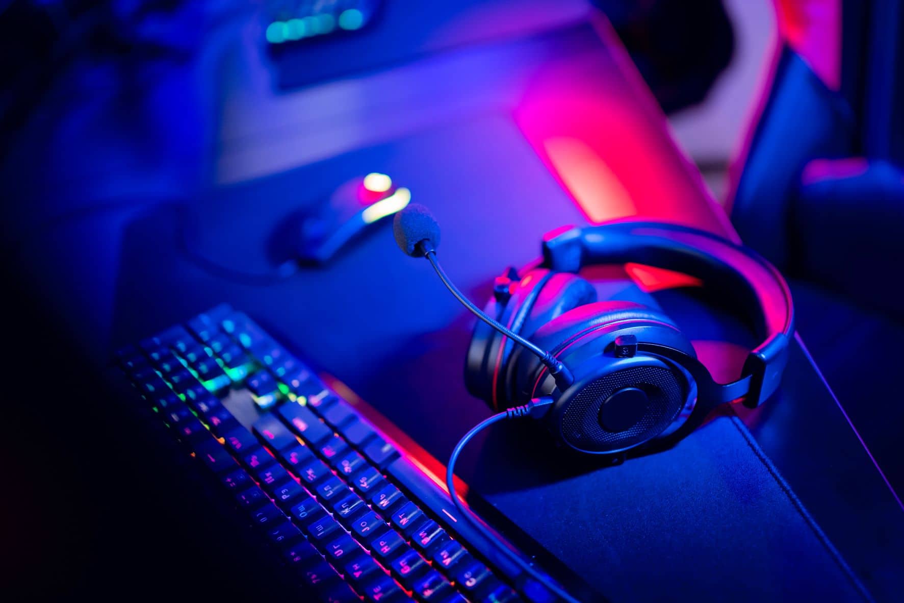 BUILT FOR GAMERS